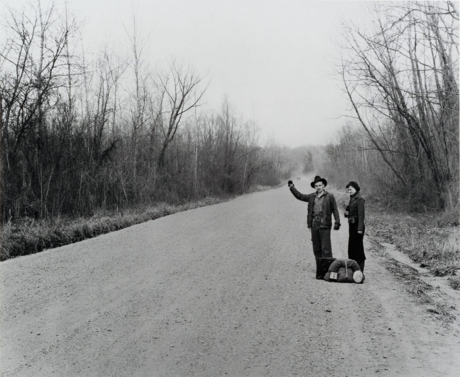 Hitchhikers, Vicksburg, Mississippi. Artist: Walker Evans. Medium: copy print.