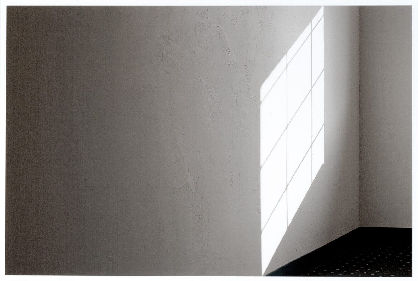 Domestic Image (Diamond). Artist: James Cagle. Date: 2015. Medium: archival digital pigment print.