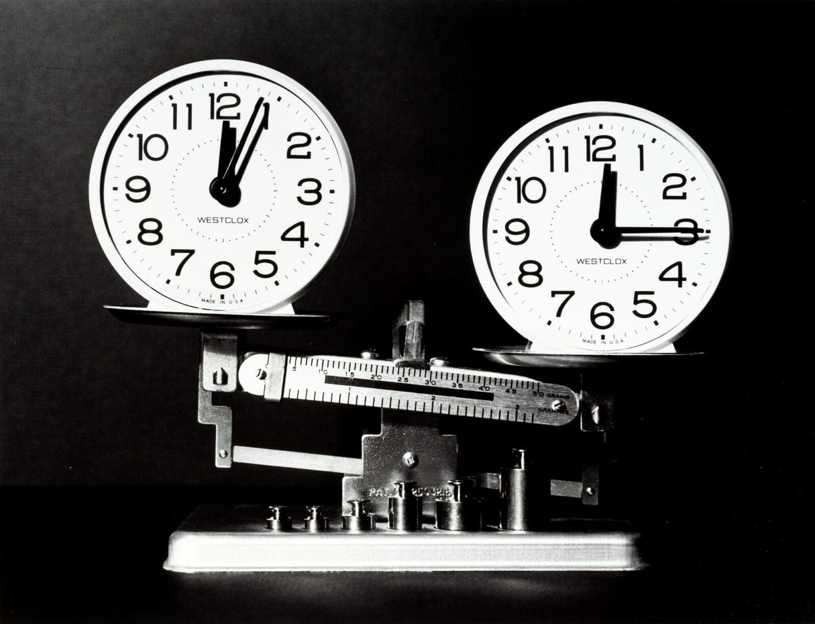 Time – (B). Artist: Kenji Nakahashi. Date: 1980, printed 1985. Medium: gelatin silver print.