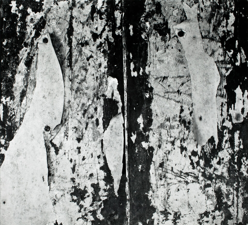 Untitled. Artist: Aaron Siskind. Medium: gelatin silver print.