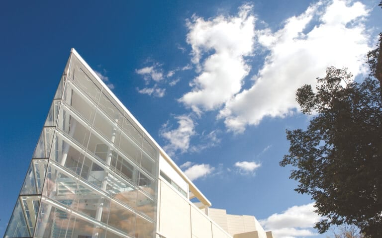 image of the museum building.